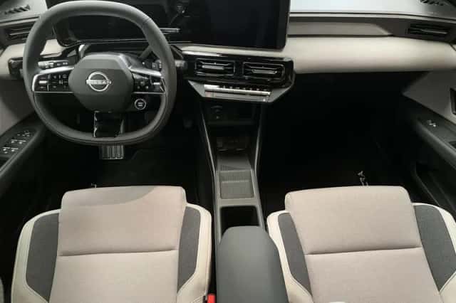 Nissan Micra (2025) thumbnail 2