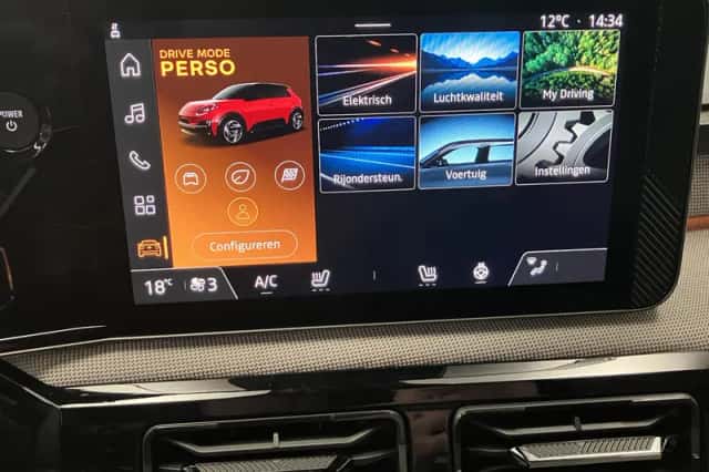 Nissan Micra (2025) thumbnail 11