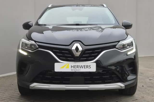 Renault Captur (2023) thumbnail 26