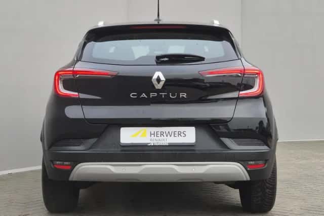 Renault Captur (2023) thumbnail 27