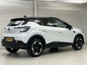Renault Captur (2024) thumbnail 3