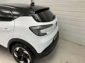 Renault Captur (2024) thumbnail 36