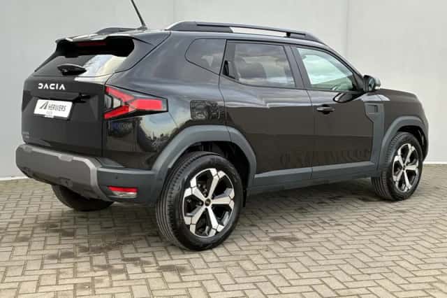 Dacia Duster (2025) thumbnail 3