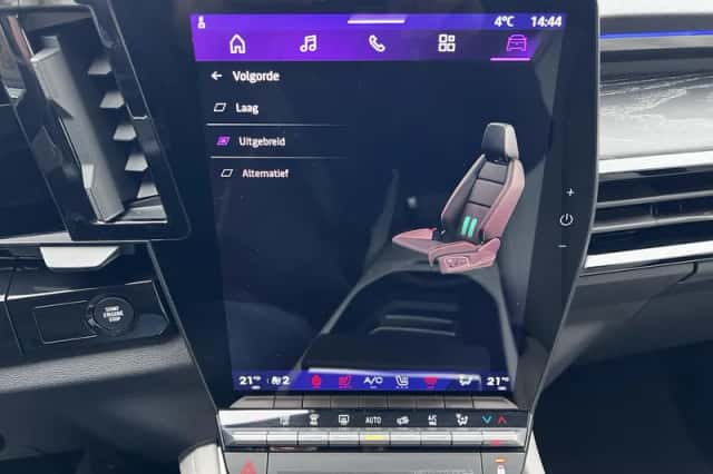 Renault Espace (2025) thumbnail 46