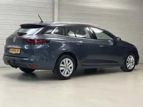 Renault Mégane (2022) thumbnail 3