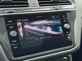 Volkswagen Tiguan (2022) thumbnail 25