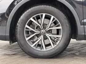Volkswagen Tiguan (2022) thumbnail 52