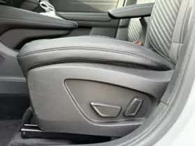 Renault Captur (2024) thumbnail 10