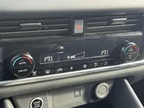 Nissan Qashqai (2024) thumbnail 4