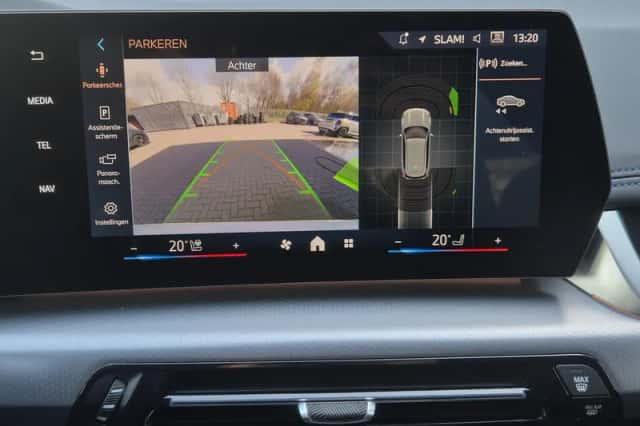 BMW X1 (2024) thumbnail 5