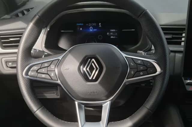 Renault Captur (2025) thumbnail 11
