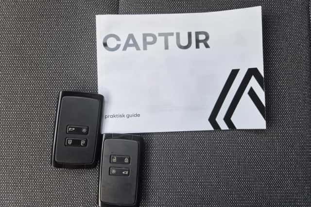 Renault Captur (2025) thumbnail 7