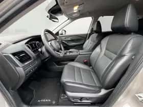 Nissan X-Trail (2024) thumbnail 8