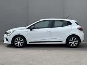 Renault Clio (2022) thumbnail 8