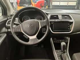Suzuki S-Cross (2019) thumbnail 2