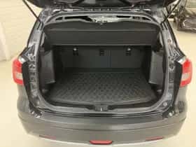 Suzuki S-Cross (2019) thumbnail 28