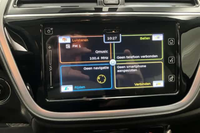 Suzuki S-Cross (2019) thumbnail 7