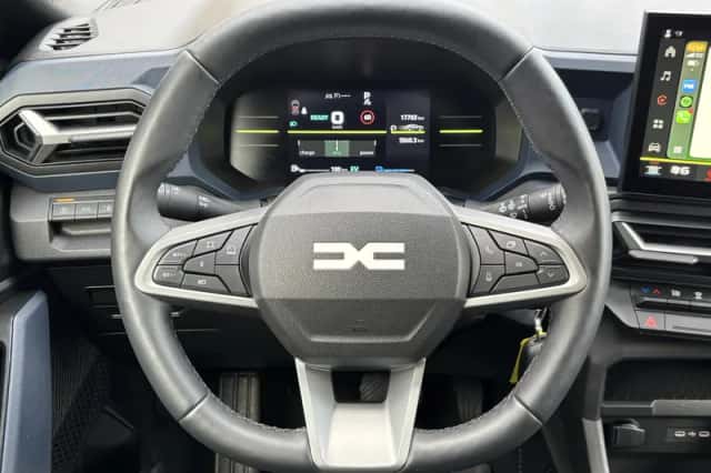 Dacia Duster (2025) thumbnail 14