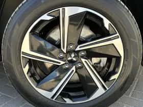 Mitsubishi Eclipse Cross (2022) thumbnail 23