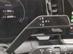 Renault Mégane E-Tech (2022) thumbnail 14