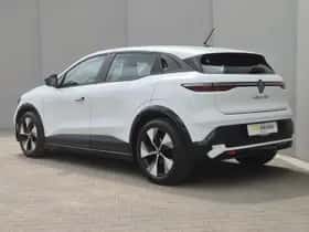 Renault Mégane E-Tech (2022) thumbnail 16