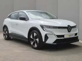 Renault Mégane E-Tech (2022) thumbnail 18