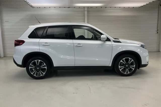 Suzuki Vitara (2019) thumbnail 23