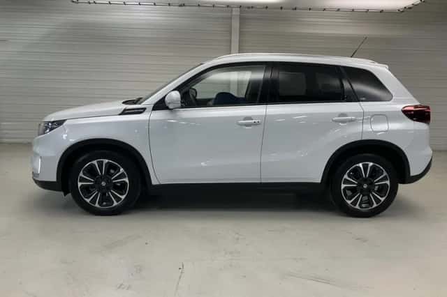 Suzuki Vitara (2019) thumbnail 10