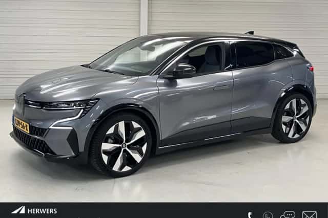 Renault Mégane E-Tech (2023) thumbnail 1