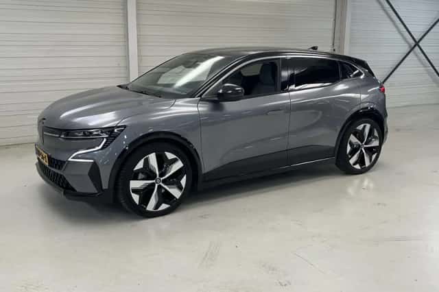 Renault Mégane E-Tech (2023) thumbnail 44