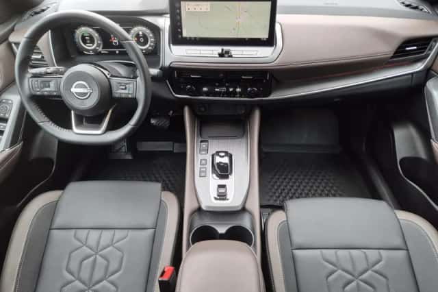 Nissan Qashqai (2024) thumbnail 2