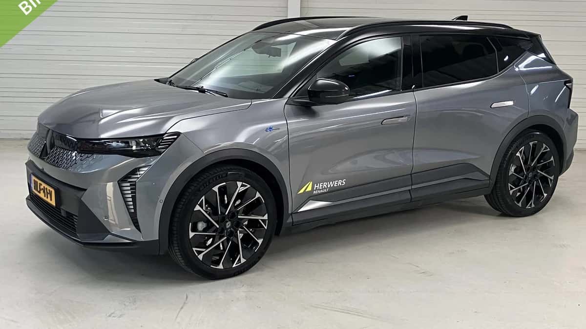 Renault Scénic (2025) — foto 1