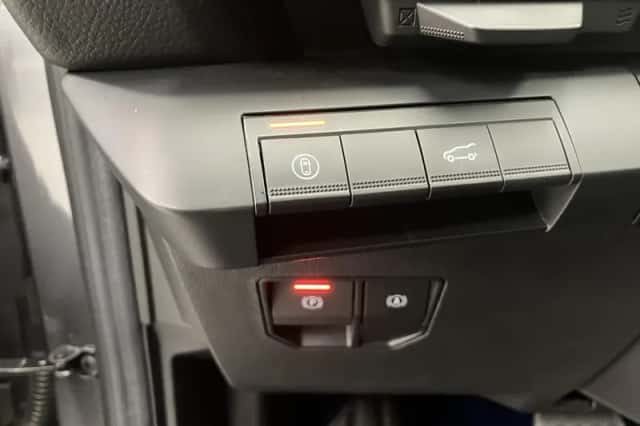 Renault Scénic (2025) thumbnail 25