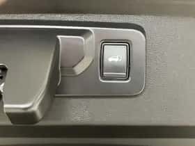 Renault Scénic (2025) thumbnail 35