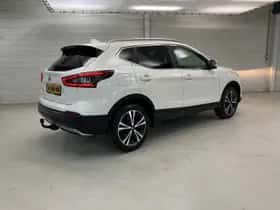 Nissan Qashqai (2020) thumbnail 3