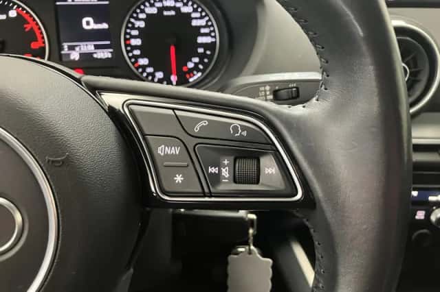 Audi Q2 (2020) thumbnail 32
