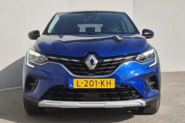 Renault Captur (2021) thumbnail 22
