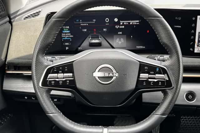 Nissan Ariya (2022) thumbnail 16