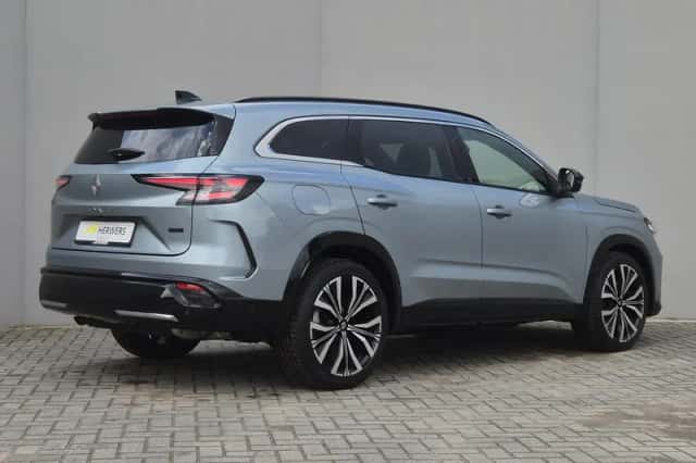 Renault Espace (2025) thumbnail 3