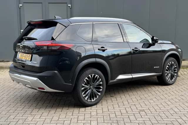 Nissan X-Trail (2025) thumbnail 3
