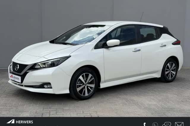 Nissan Leaf (2021) thumbnail 1