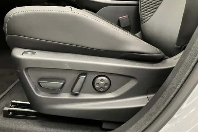 Nissan Leaf (2026) thumbnail 6