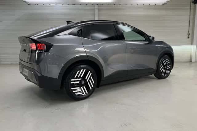 Nissan Leaf (2026) thumbnail 3