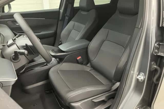 Nissan Leaf (2026) thumbnail 6