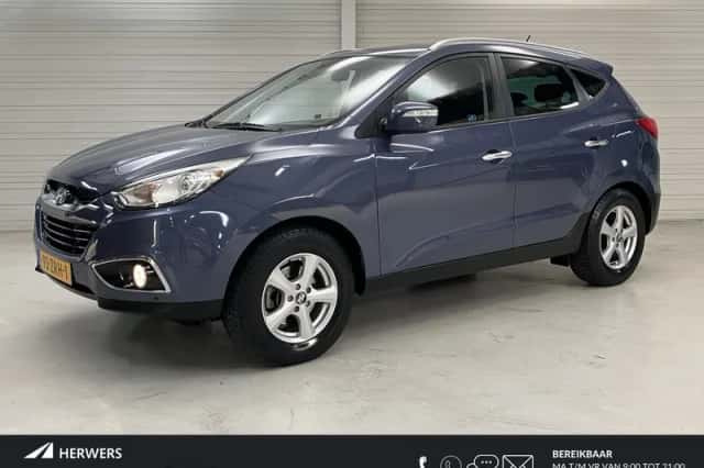 Hyundai ix35 (2013) thumbnail 1