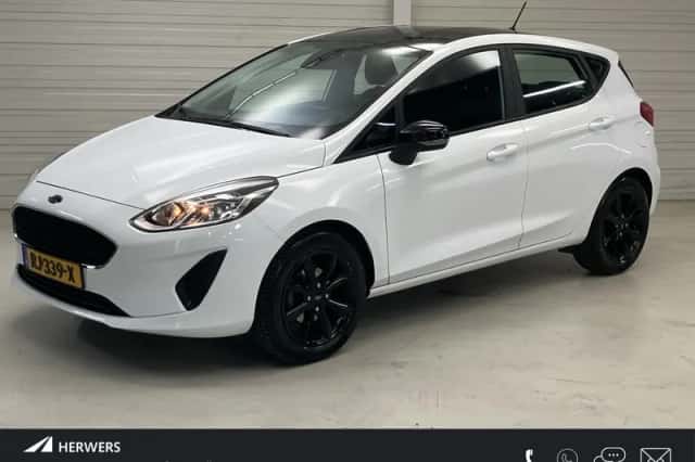 Ford Fiesta (2017) thumbnail 1