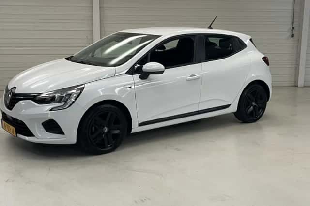 Renault Clio (2021) thumbnail 3
