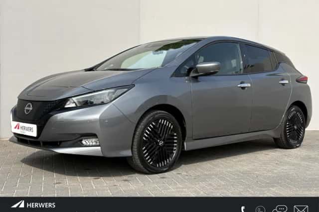 Nissan Leaf (2024) thumbnail 1