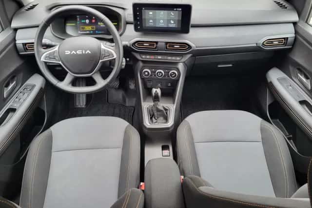 Dacia Jogger (2025) thumbnail 2