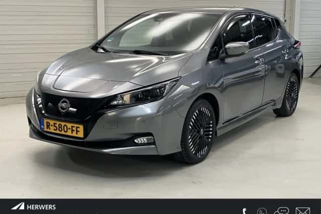 Nissan Leaf (2022) thumbnail 1